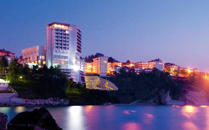 AKÇAKOCA SKY TOWER AĞLIYOR