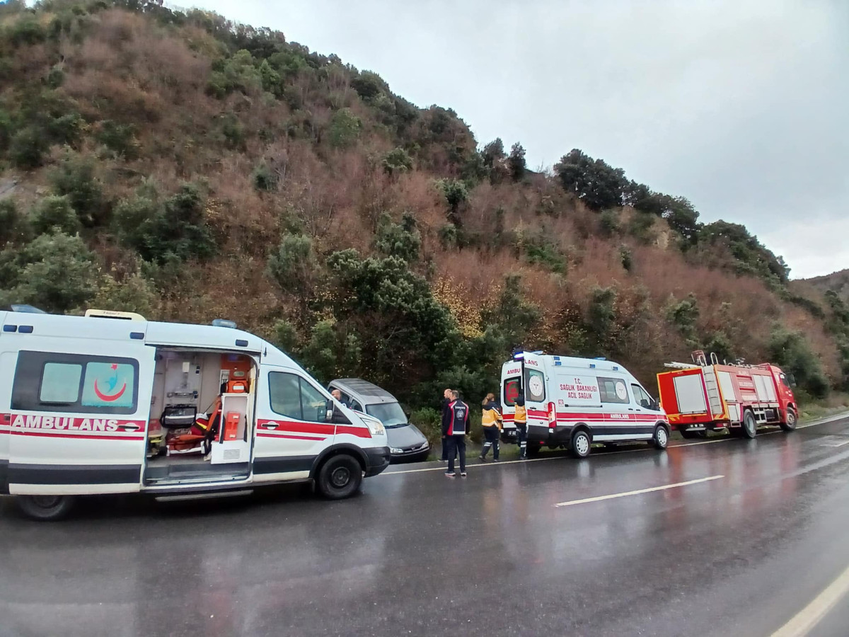 Alaplı Akçakoca yolu arası trafik kazası