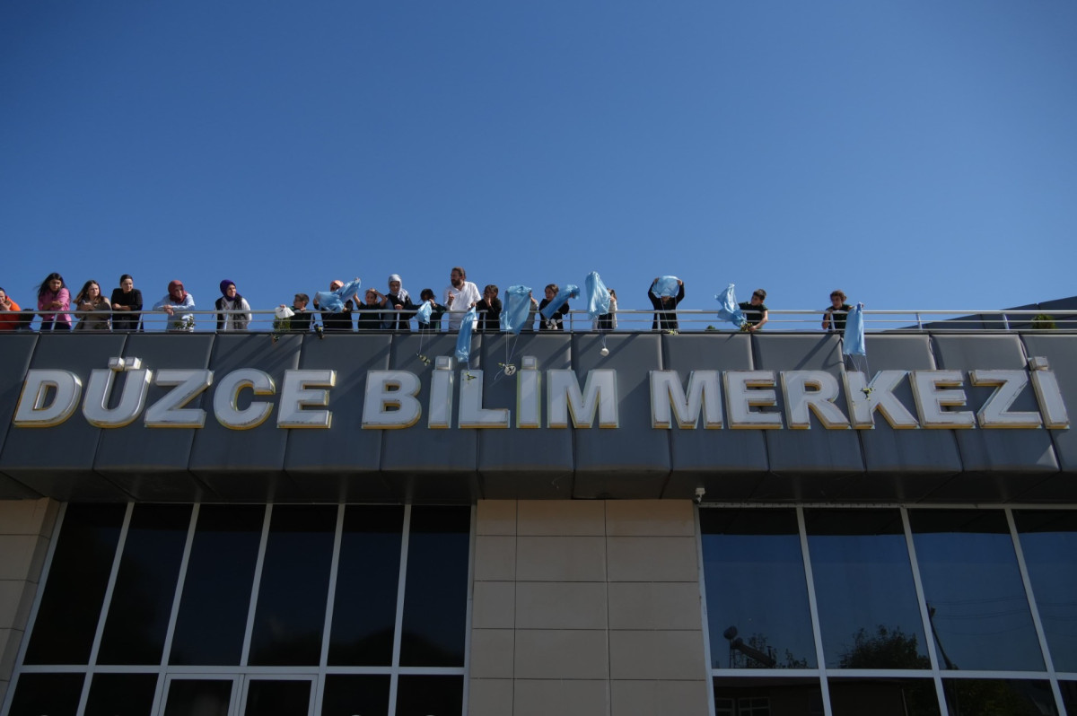 DÜZCE BİLİM MERKEZİ’NDEN UZAY ETKİNLİĞİ