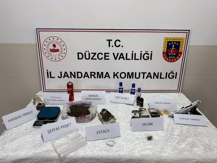 Gölyaka İlçe Jandarma Komutanlığından Huzur Operasyonu