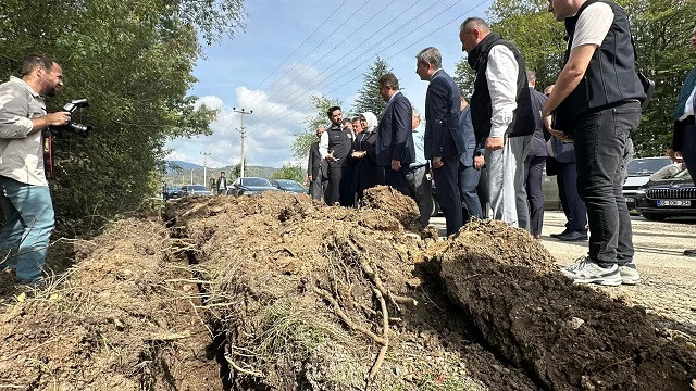 Kiraztarla Köyüne yeni isale hattı kuruluyor